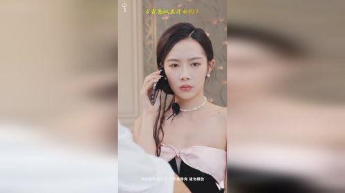 青色似玉月如钩,青玉钩月映古今